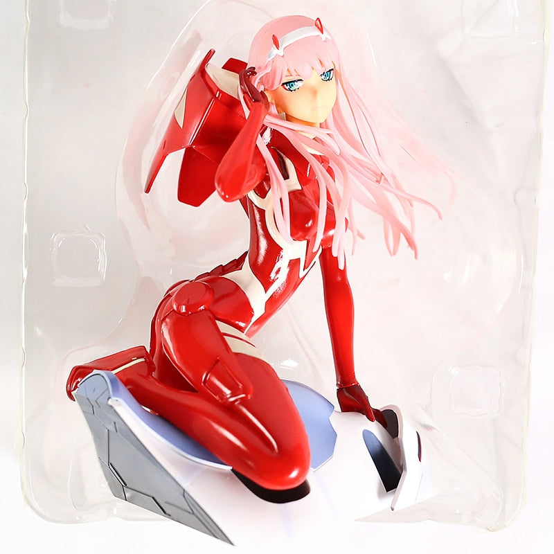 Darling in the FRANXX | ダーリン・イン・ザ・フランキス The Queen of Mecha: Zero Two Premium PVC Figure - Red Body Suit Edition