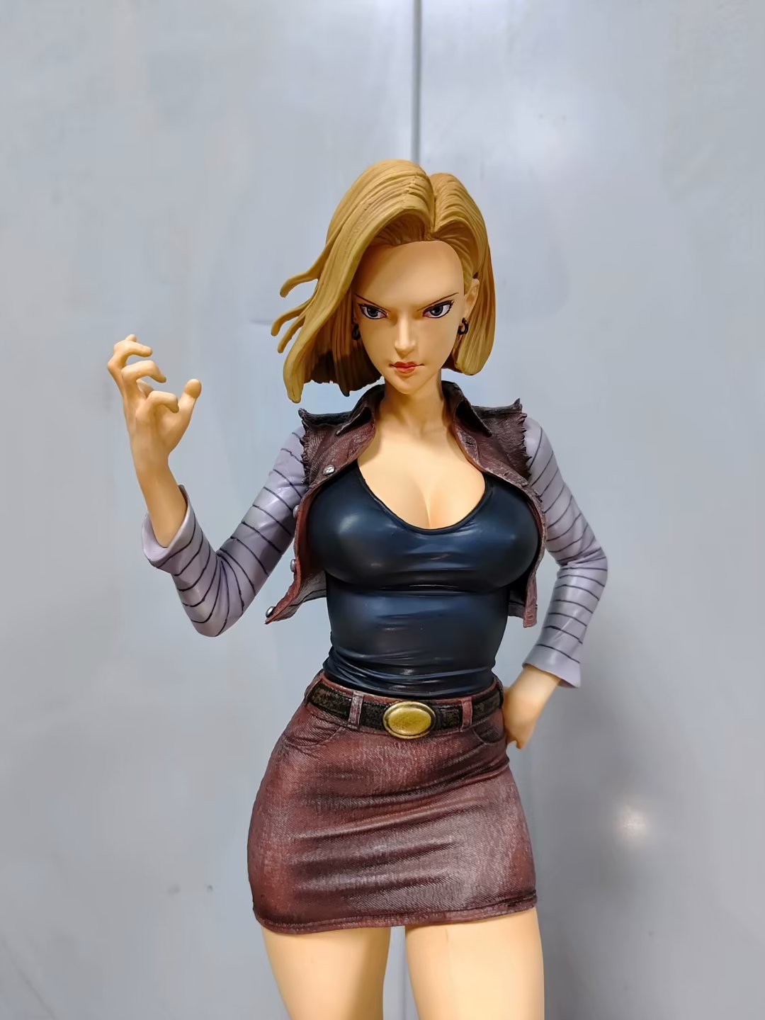 DRAGON BALL Z  | ドラゴンボールZ - ANDROID 18 Brown/Bue Outfit Set Premium PVC Anime Figure