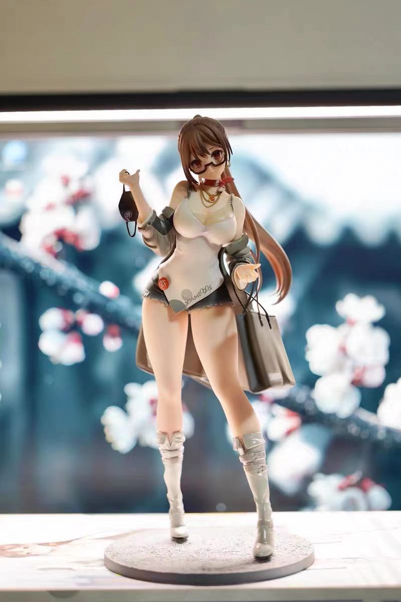 First Sight: Fourth Anniversary Edition Premium PVC Dried Shrimp Female King Figure Model