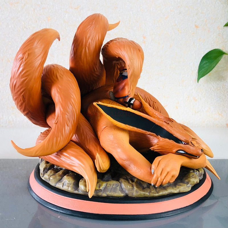 The Ultimate Nine-Tailed Duo: 19cm Premium PVC Naruto Uzumaki and Kyuubi Figure