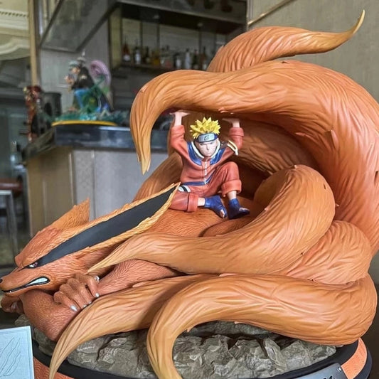 The Ultimate Nine-Tailed Duo: 19cm Premium PVC Naruto Uzumaki and Kyuubi Figure